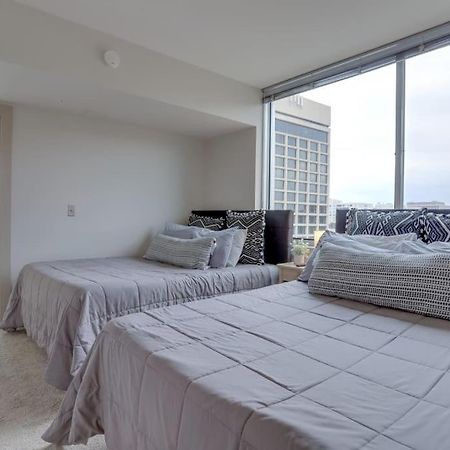 Wonderful 2Br Apartment At Crystal City Арлингтон Экстерьер фото